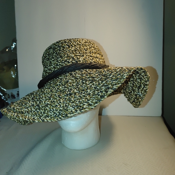 Wide Brim Jessica Simpson Brown Design Floppy Hat - Picture 2 of 12